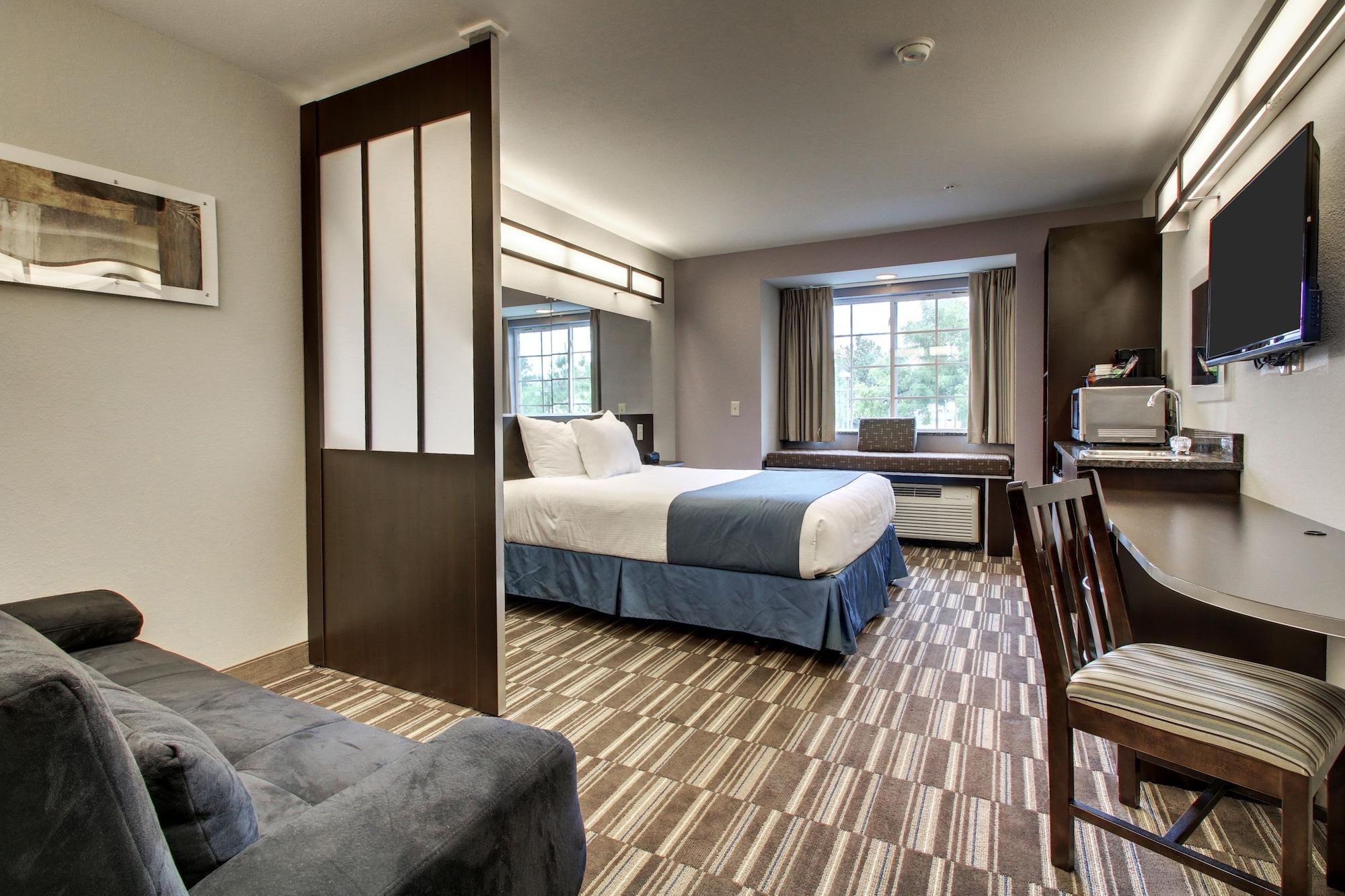 Microtel Inn & Suites By Wyndham Tuscaloosa Bagian luar foto
