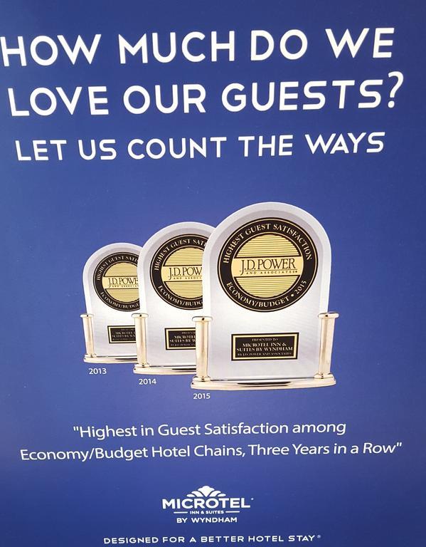 Microtel Inn & Suites By Wyndham Tuscaloosa Bagian luar foto